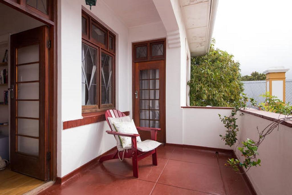 Number5 Guesthouse เคปทาวน์ ภายนอก รูปภาพ